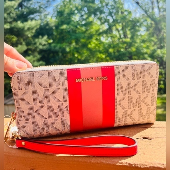 Michael Kors Logo Zip Around Wallet Pink Stripe Leather Phone Wallet Nwt